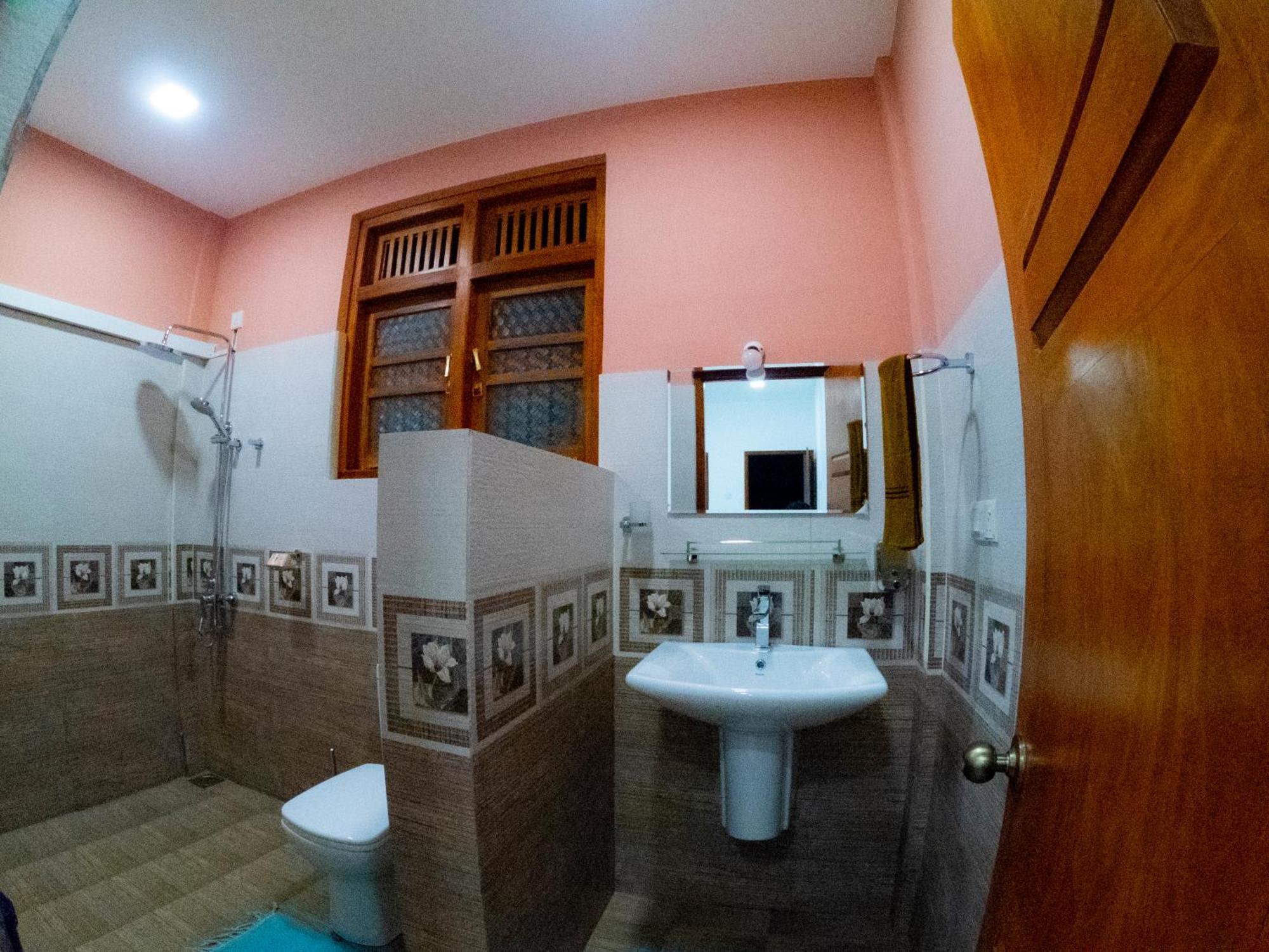 Innovick Residence Kandy Bagian luar foto