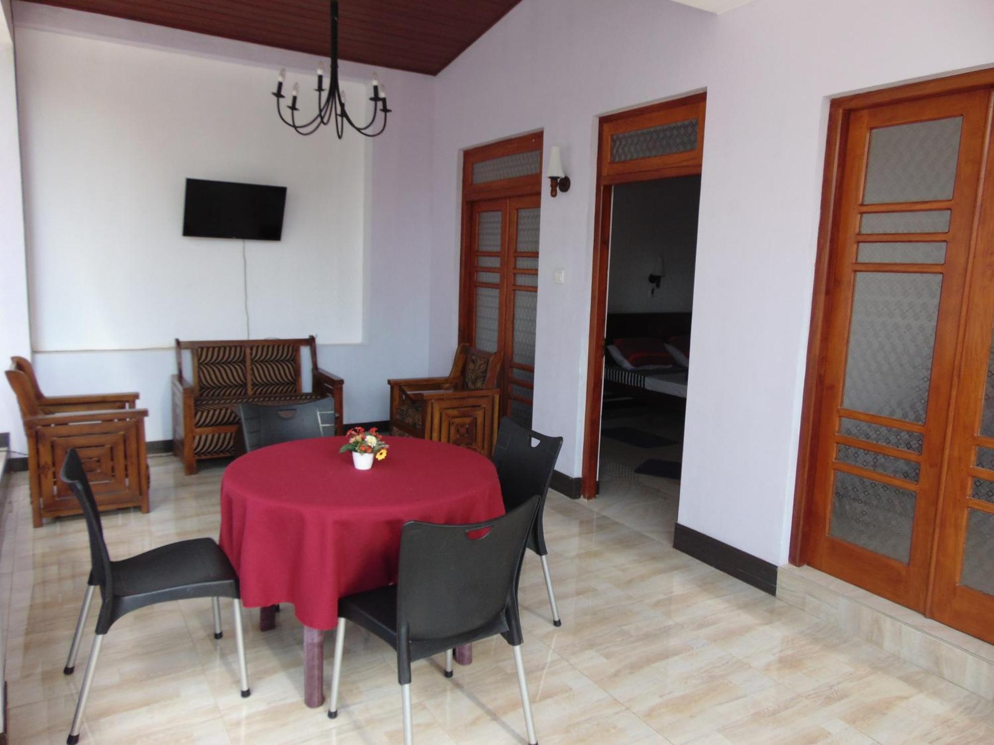 Innovick Residence Kandy Bagian luar foto
